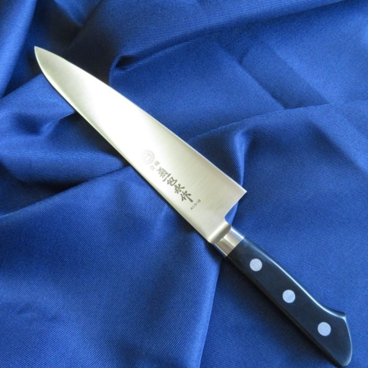 GM モリブデン鋼 牛刀 210mm – 菊一文珠四郎包永（きくいち